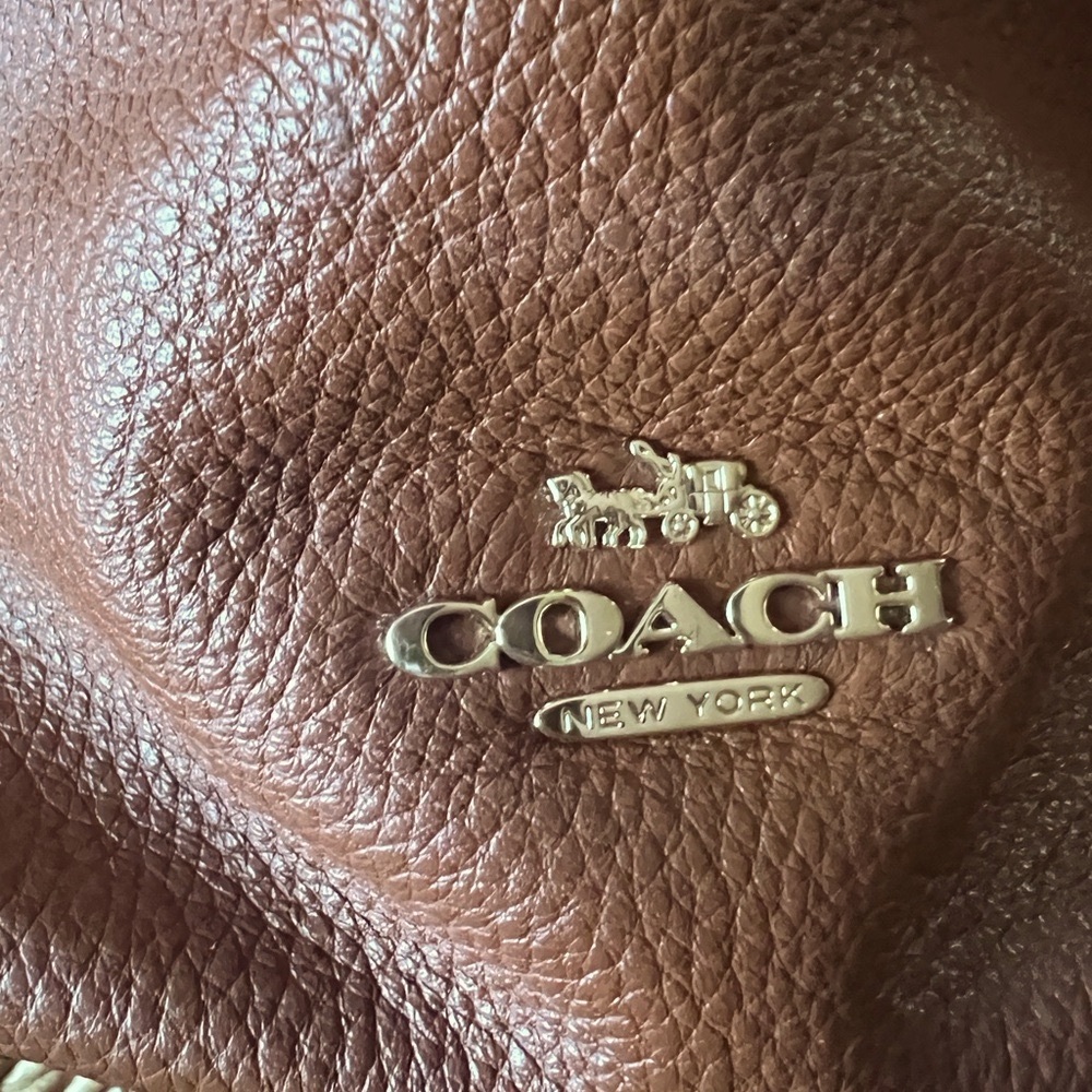 Pebble leather Coach Maya Bag
